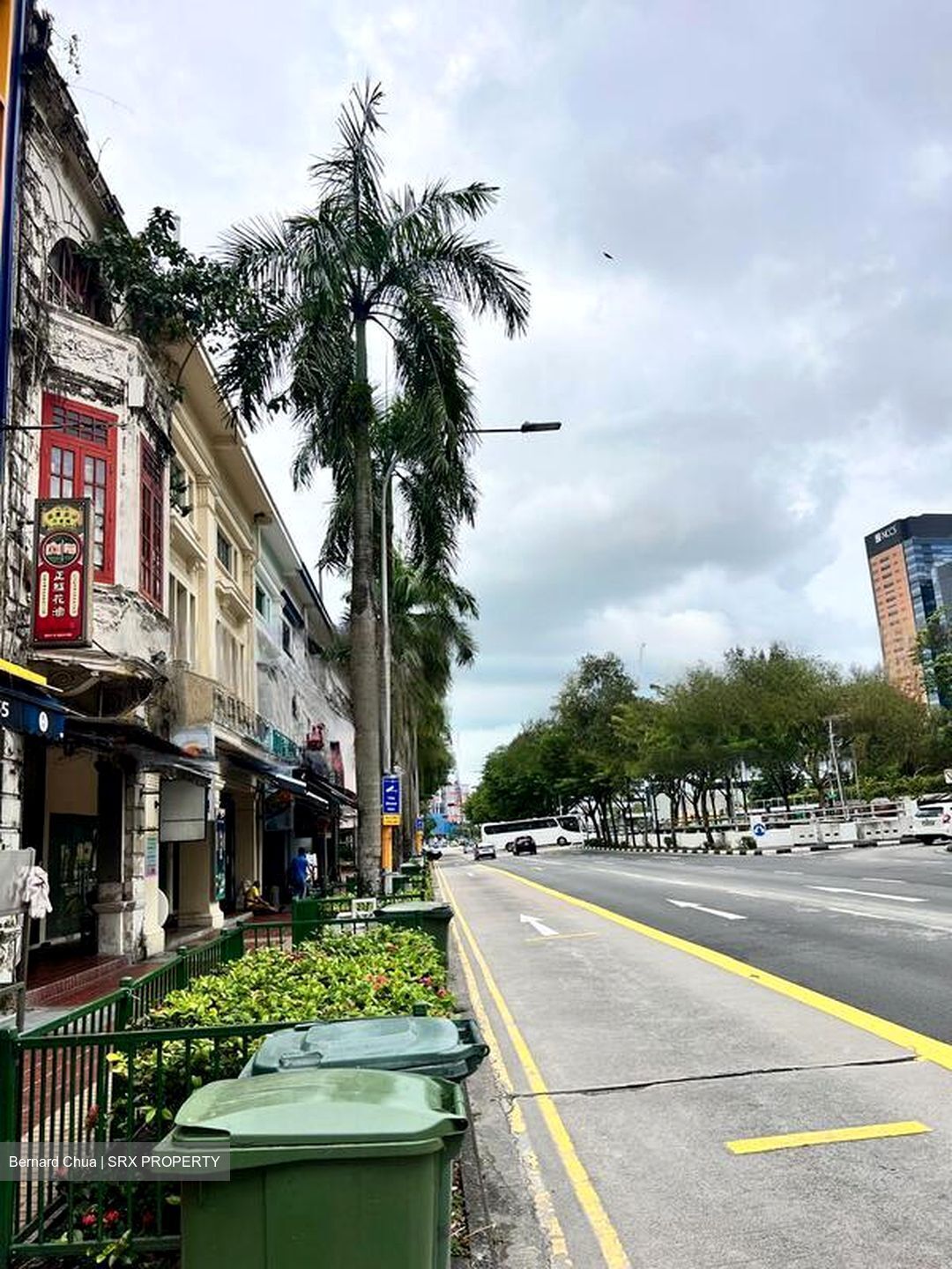 New Bridge Road (D2), Retail #488567441